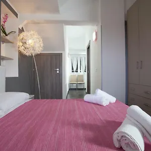 *** Bed & Breakfast For Italia